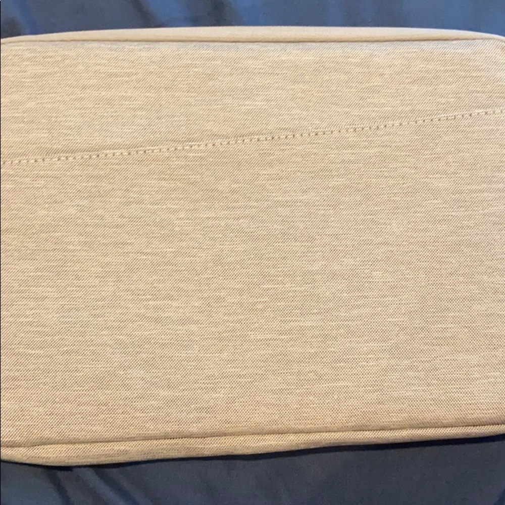 BRAND NEW LAPTOP CASE!! - Picture 4 of 6